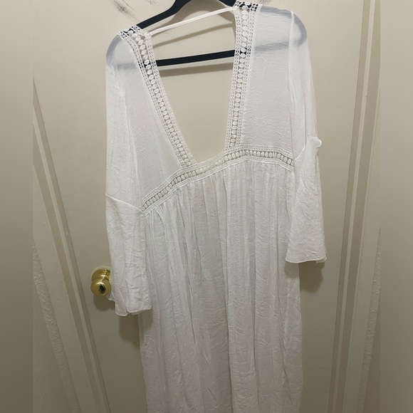 Cupshe tie front beach cover up / kimono - Picture 2 of 3